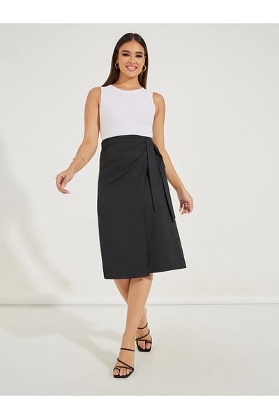 Styli Solid Side Wrap Detail Knee Length Skirt
