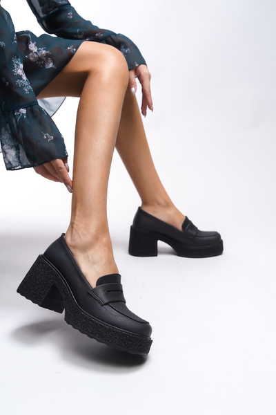 Riccon Quphrele Черни мокасини с ток - 00121520 Текстурирана кожа