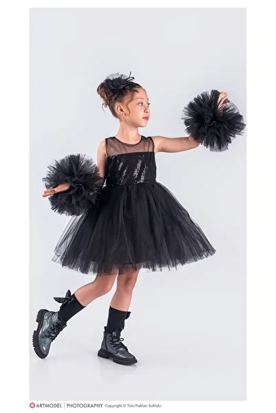 Perinin dolabı Pom Pom Sleeve Dress for Girls
