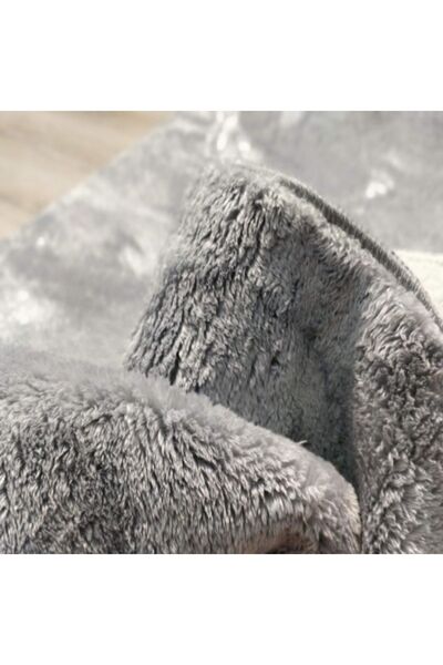 Sarar Seria Hali Overloklu Yuvarlak Peluş Post Halı Pofuduk Kaydırmaz Jel Taban Halı