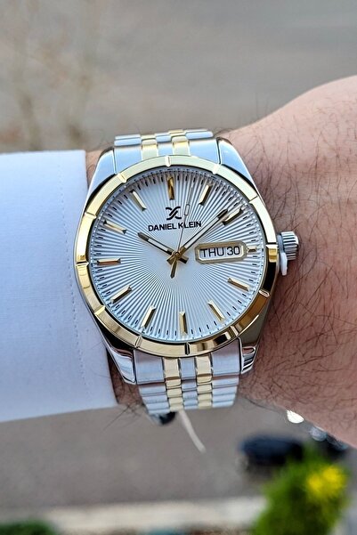 Daniel Klein Takvimli Ve Gün Foksiyonlu Kadranı Sarı Gümüş Renk Erkek Kol Saati