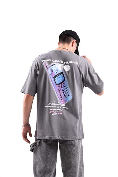 Flaw Wear Gray Love Hurts Oversize T-Shirt - Back Printed