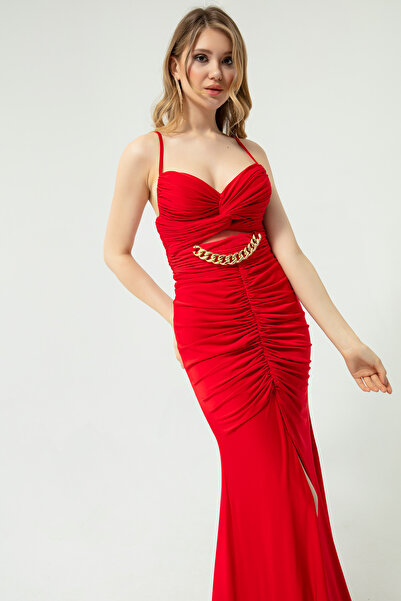 Lafaba Női piros, vékony pántos mélyen dekoltált arany lánc részletesen kidolgozott hosszú estélyi ruha
