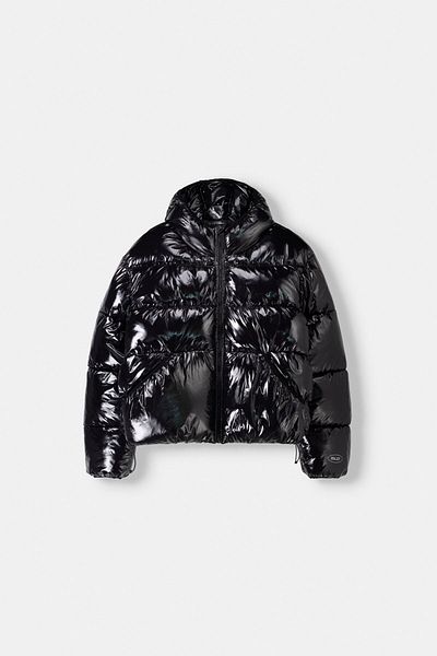 Bershka Kapüşonlu şişme mont