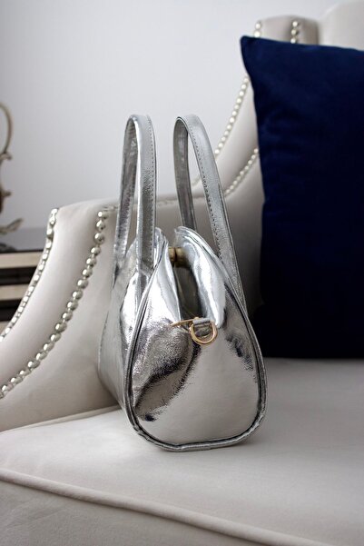 mossi Gümüş Kırışık Rugan Suni Deri Kadın El Ve Omuz Çantası