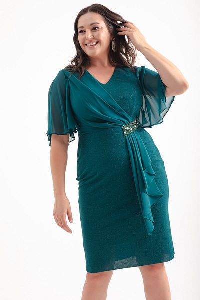 Lafaba Emerald Green Plus Size Midi estélyi ruha - V-nyakú, rövid ujjú ruha