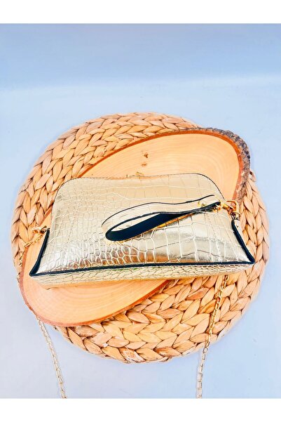 ONSTAR BAGS Gold Croquet Patterned Chain Crossbody Gift Bag