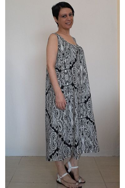 Mertcan Butik Φόρεμα με ασπρόμαυρο σχέδιο με στριφτό χτενισμένο βαμβακερό λουράκι μπροστά και πίσω