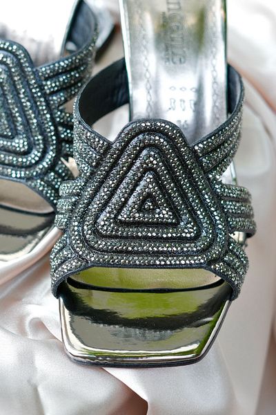 GULA Silver Patent Leather Enda Heeled Slippers