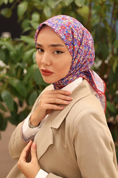 Silk Home Soft Cotton Carnation Patterned Scarf