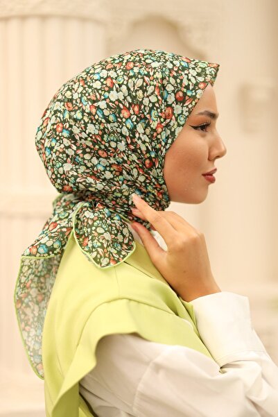 Silk Home Soft Cotton Carnation Patterned Scarf