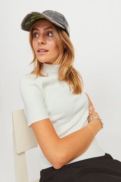 Jack & Jones Γυναικείο πουλόβερ με κοντό μανίκι Jade