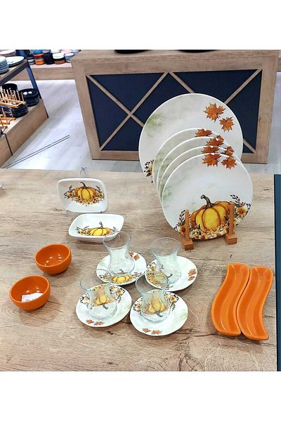 Keramika 19 Piece Patterned Pumpkin Breakfast Set