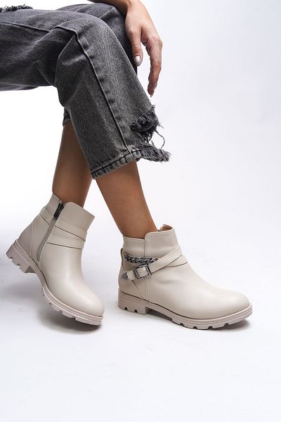 Riccon Γυναικείες μπότες Relrunia Beige - με λεπτομέρεια αλυσίδας και πόρπης