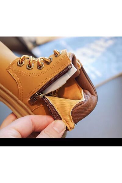 Butik Junisteps KAYMAZ TABAN FERMUARLI-BAĞCIKLI ÇOCUK BOT - KAHVERENGİ