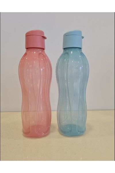 Tupperware 2 Water Bottles with 750 ml Capacity