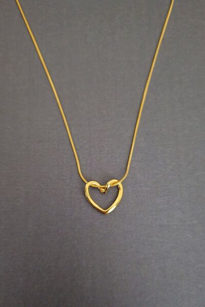 Rubus Steel Heart-Shaped Knot Necklace