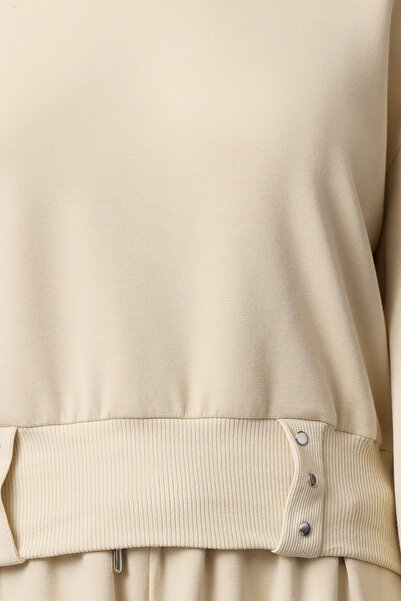 Trendyol Collection Pohodlný střih - Stone Snap Crop mikina Twoaw25sw00160