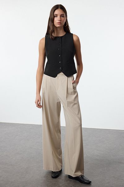 Trendyol Collection Black Fitted Crop Woven Vest Twoaw25Ye00055