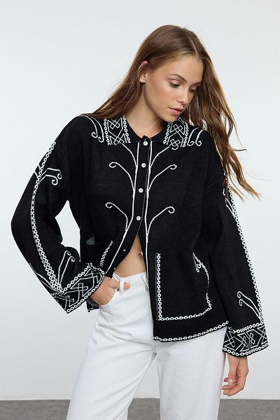 Trendyol Collection Ethnic Patterned Black Knitwear Cardigan - TWOAW25HI00214