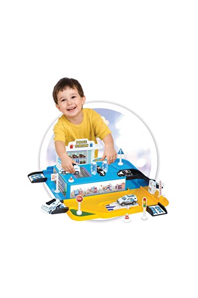 LEGO Dede Polis Istasyonu Garaj Seti