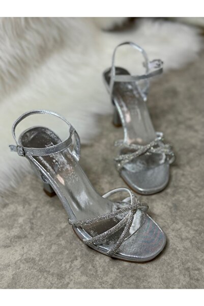 Nstil Rochie de seară pentru femei, cu trei dungi, cu piatră argintie, cu tocuri înalte, legate la gleznă, pantofi de seară argintii 6002