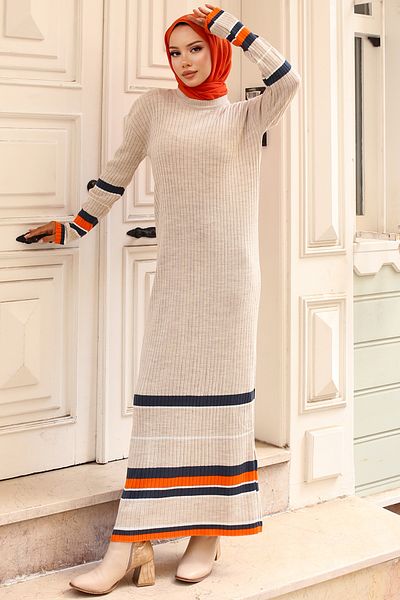 benguen 24206 Rochie din tricot culoare piatră cu nervuri - Detaliu dungi