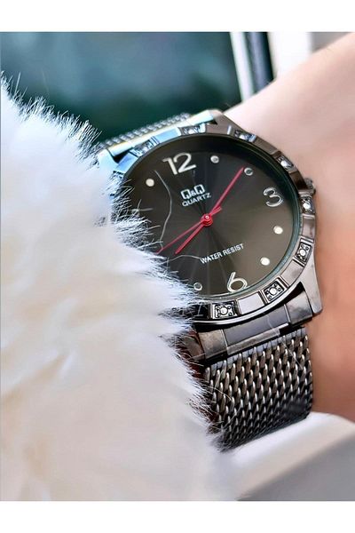 Q&Q Women's Black Dial Jewelled Metal Cord Analog Watch