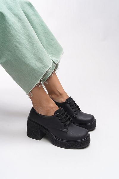 Riccon Schwarz strukturiert – Damen-Loafer mit Absatz
