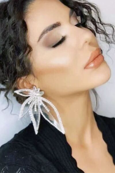 VS ACCESSORY Kristal Geometrik Çiçek Saplama Küpe