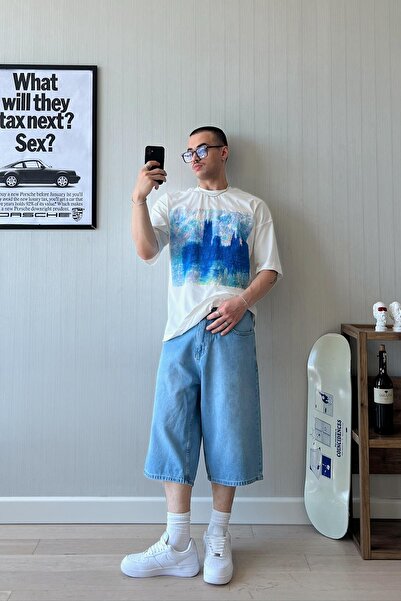 Flaw Wear White Oversize T-Shirt - Starry Night Vibe Printed