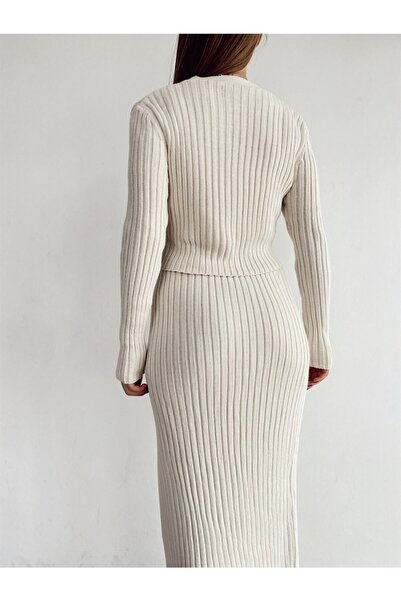 ZF BUTİK Krémově zbarvená dámská pletená souprava - Crop sukně a cardigan