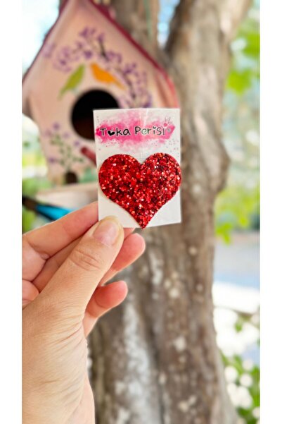 Toka Perisi مشبك أطفال بدون شعر بنمط قلب أحمر لامع