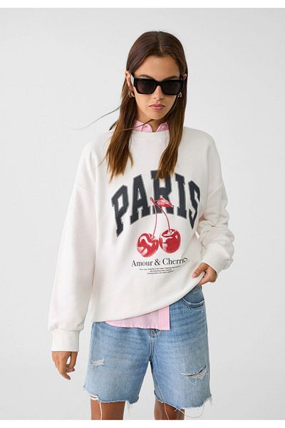 The Champ Clothing Hanorac alb oversize - decolteu, fleece Paris scris, imprimeu cireșe