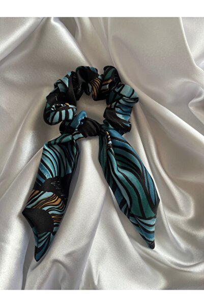 PratikDikisco مشبك من التول ذو ذيل منقوش