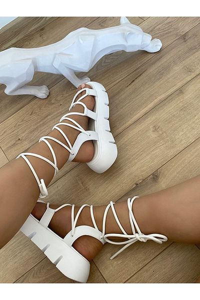Shakrak White Cleopatra Ankle Strap Alberta Women's Sandals