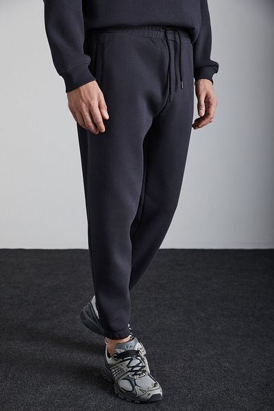 GRIMELANGE Kyoto Herren-Jogginghose aus Bio-Baumwolle mit Fleece-Innenseite und weit geschnittenem, elastischem Bein in Anthrazit