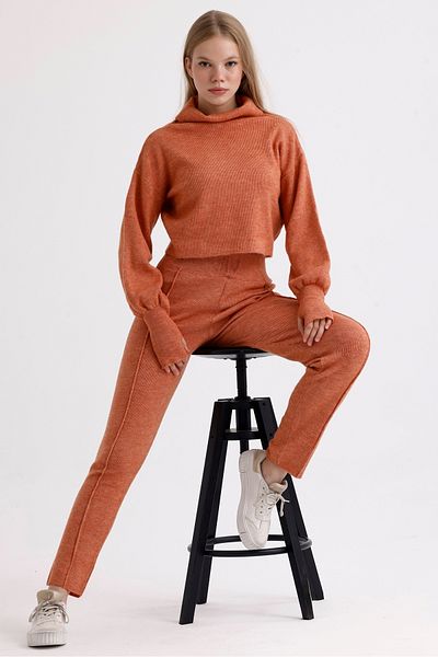 MD trend Balloon Sleeve Crop Sweater and Stitched Pants - Women's Knitwear Set