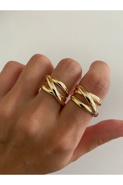 ringbox Gold Triple Row Cross Ring