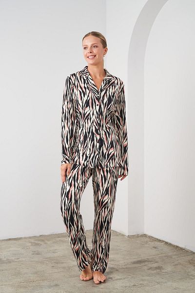 PJS 24551 Set pijama cu model cu nasturi pentru damă