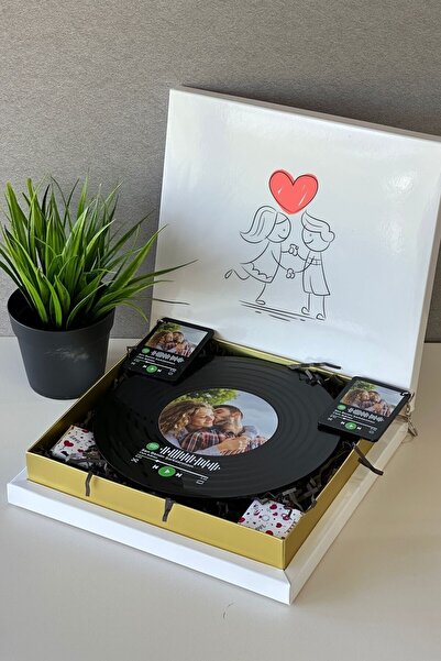 BLUE HOME'S Kişiye Özel Resimli Spotify Plak Ve Anahtarlık Şık Kutulu Set - Sevgiliye Hediye Doğum Günü Hediye