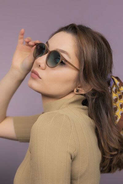 LUNOX Niobe Cream Gradient Green Unisex Sunglasses