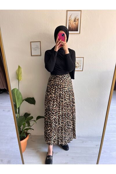Bahar Altundemir تنورة الفهد