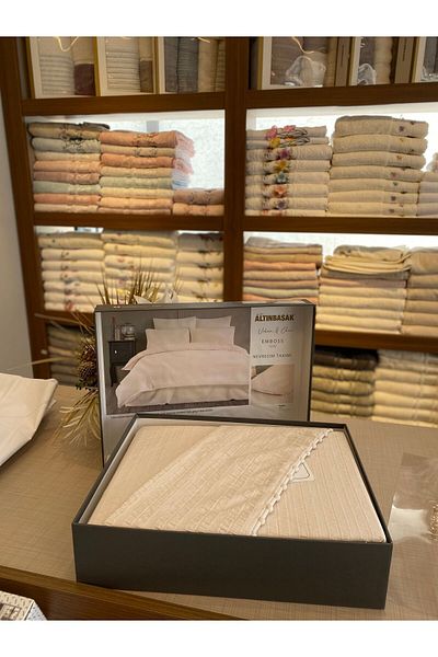 Altınbaşak Emboss Ivory Corded Satin Double Duvet Cover Set