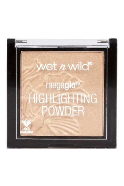 WET N WİLD Megaglo Precious Petals Brightening Powder - E321b