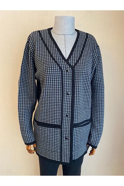 TEK Goose Feet Patterned Young-Mother Cardigan / Black Smoke