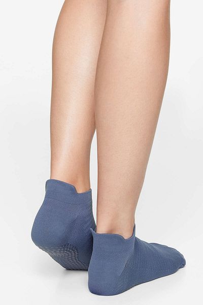 Oysho 2 çift poliamit karışımlı yoga ve pilates sneaker çorabı