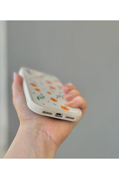 MİRAZ TASARIM IPHONE 12 KALP DETAYLI PAPATYA DESENLİ EKRU KILIF