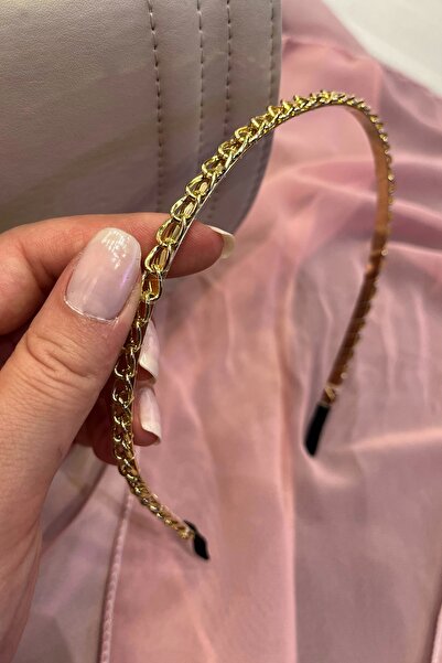 Barly Altın Renk Zincir Detaylı Taç