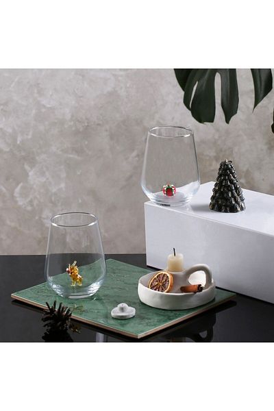 ADAMODART New Year's Deer and Gift Package Figured New Year's Themed 2-Piece Water Glasses